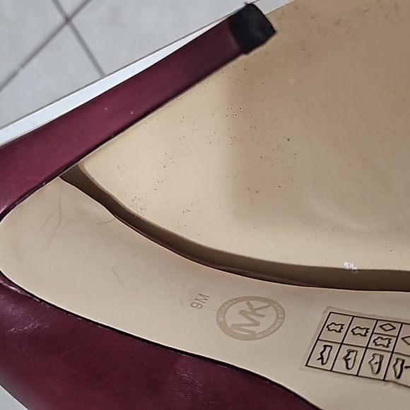 Michael Kors pumps - Picture 3 of 3